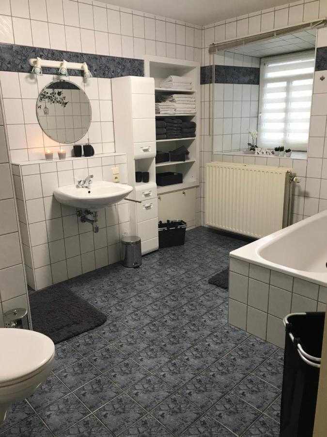 Zum Burgblickアパートメント エクステリア 写真